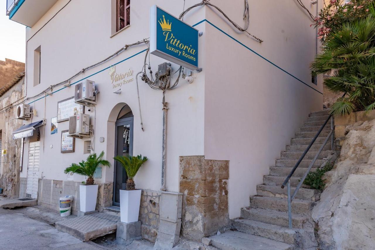 Vittoria Luxury Rooms Шакка Экстерьер фото