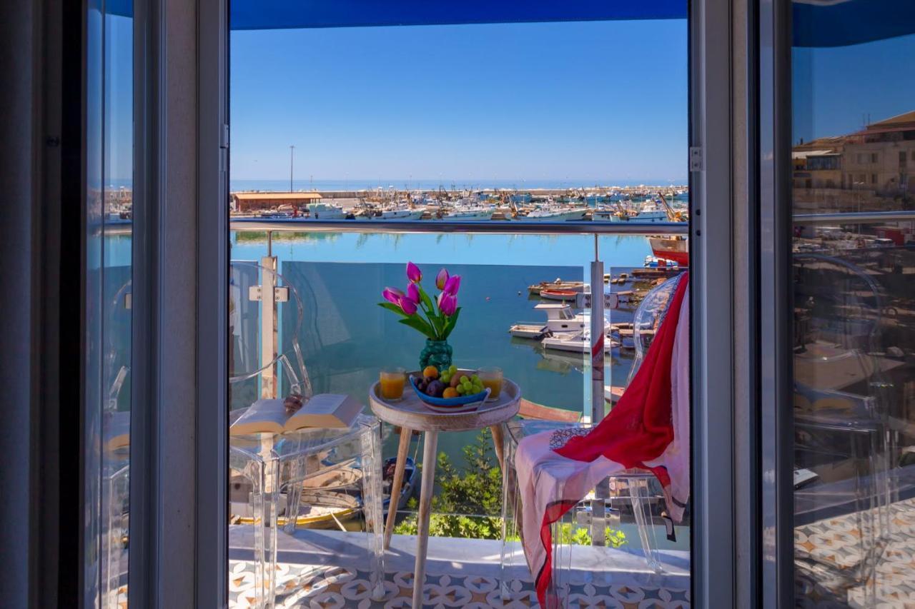 Vittoria Luxury Rooms Шакка Экстерьер фото
